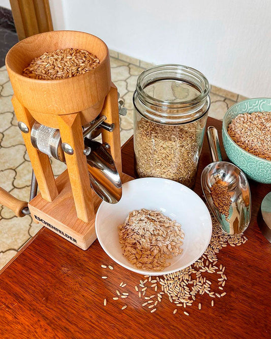 Murot ja myslit sekä mausteet ja yrtit viljamyllyllä